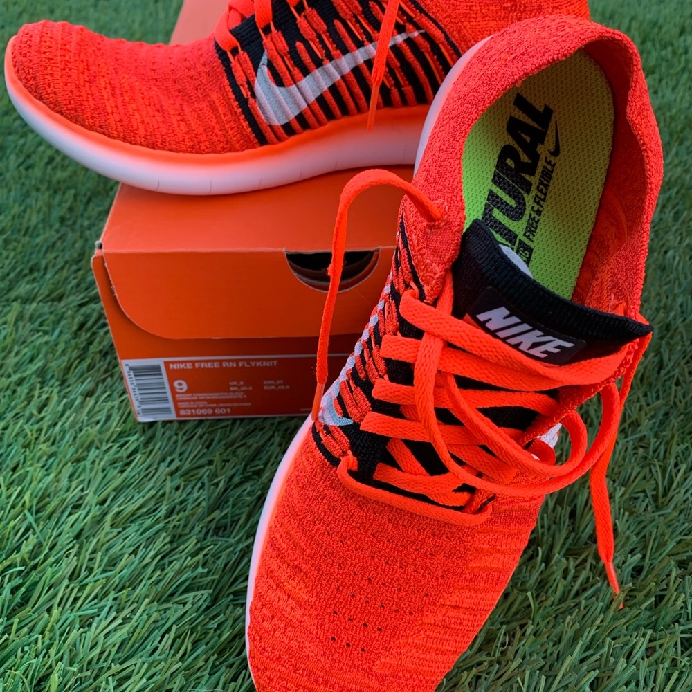 NIKE FREE RN FLYKNIT